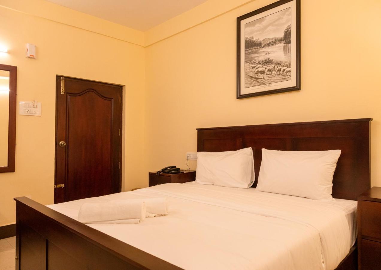 אוטי Aakash Rooms And Cottages, מראה חיצוני תמונה